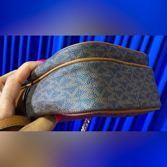 MICHAEL KORS Jet Set Travel Signature PVC Medium Logo Chain Crossbody Bag, EUC - Picture 14 of 14